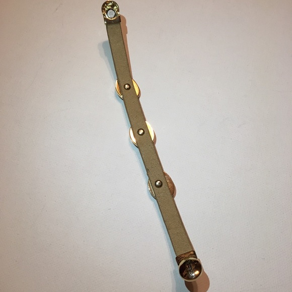 $12/2+ Chico’s Faux Druzy Lavender Bracelet Magnet - Picture 8 of 8